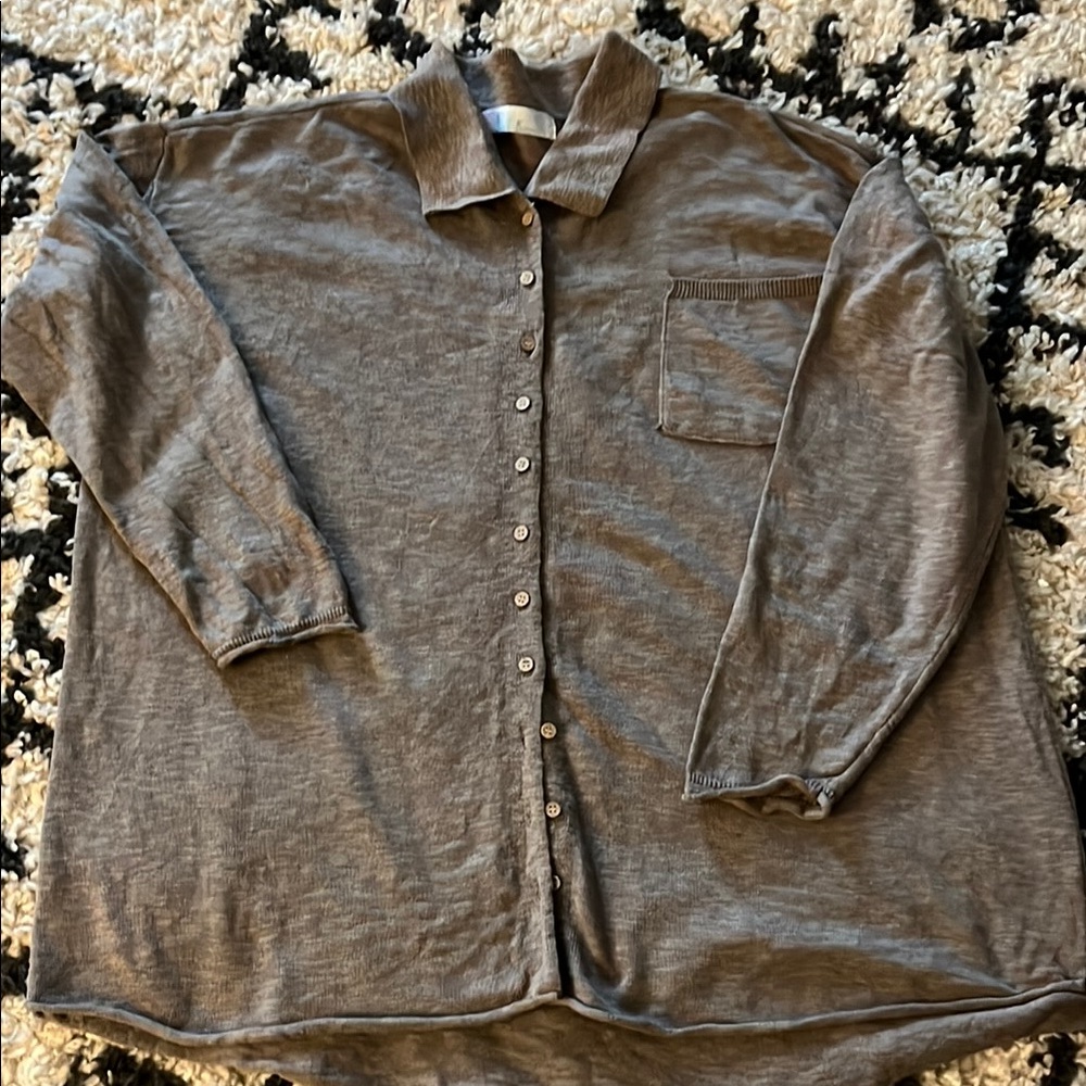 Women’s button down top